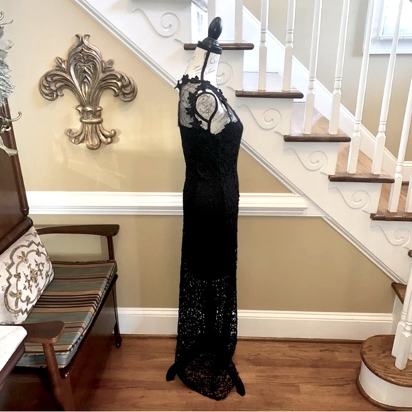 NWT’s Gracia black crochet lace maxi dress - Picture 7 of 10